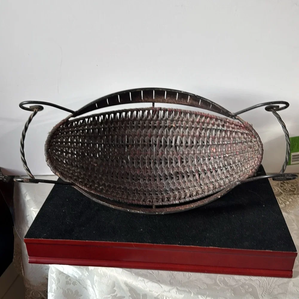 N/A elegant woven